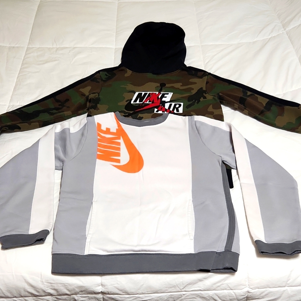 Boys sweatshirts (2)